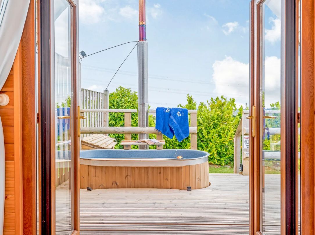 Flintshire Cottages With Hot Tubs